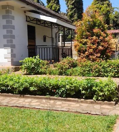 Aivilo Home Entebbe Bagian luar foto