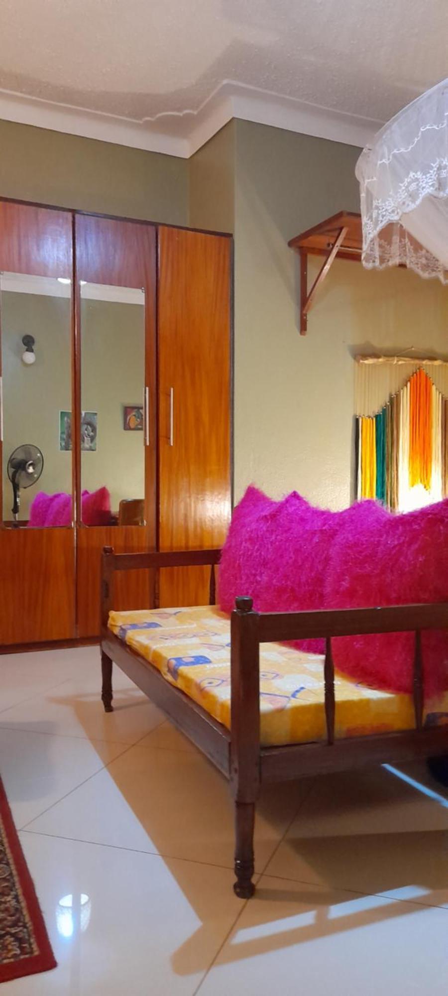 Aivilo Home Entebbe Bagian luar foto